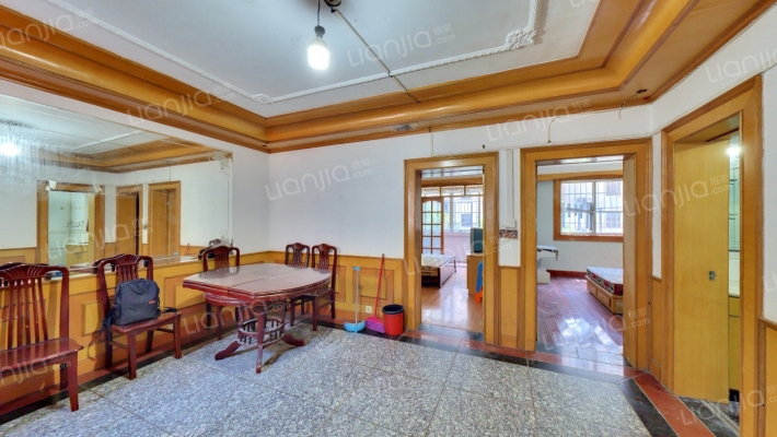 育秀八区二手房实景图