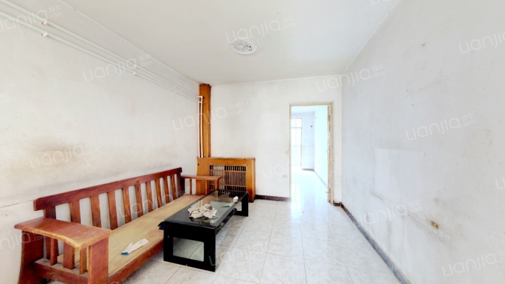 石铁南新街宿舍二手房实景图