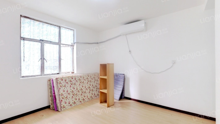 年丰巷53号二手房实景图