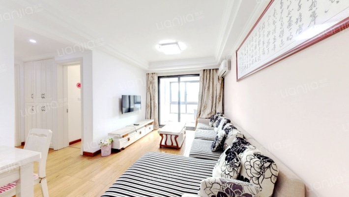 龙湖滟澜山茗轩南区三期二手房实景图