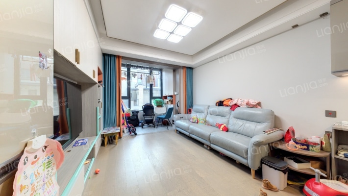 万科启宸二手房实景图