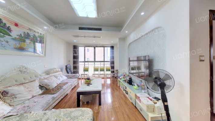 东麓驿境四期二手房实景图