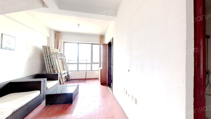 高速时代广场公寓二手房实景图