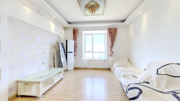 名流人和天地六期二手房实景图