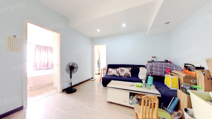 新贵公馆二手房实景图