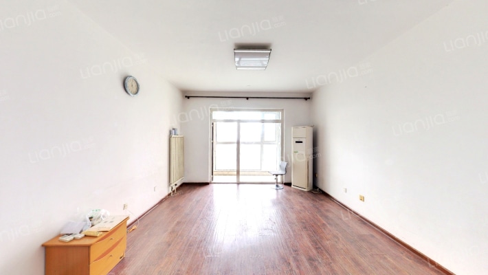 伊顿玫瑰公寓二手房实景图