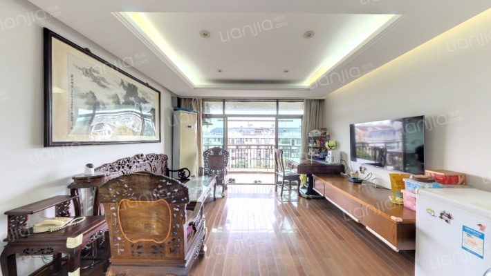 日月新殿西区二手房实景图