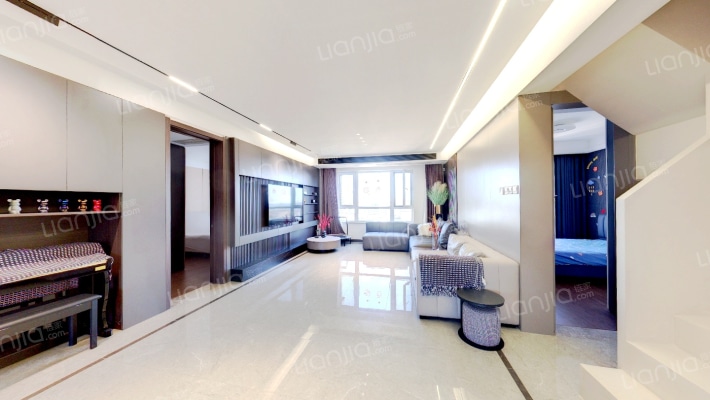 万科西华府南区二手房实景图