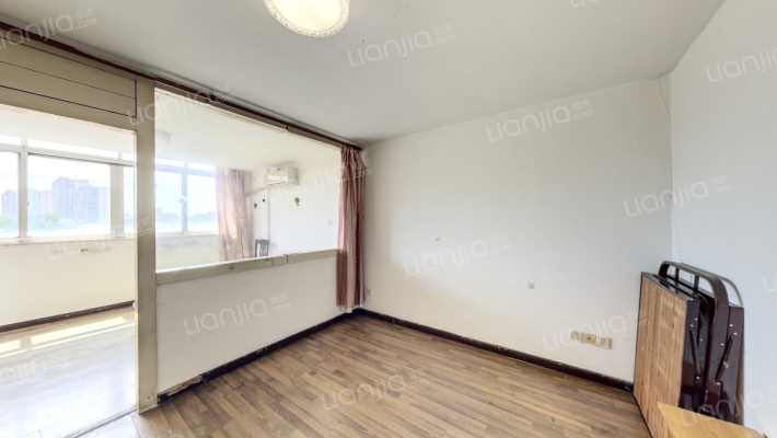 凯悦公寓二手房实景图