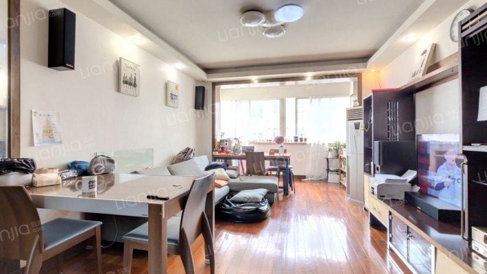 海伦公寓二手房实景图