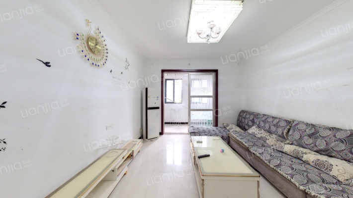 溪畔美域二手房实景图