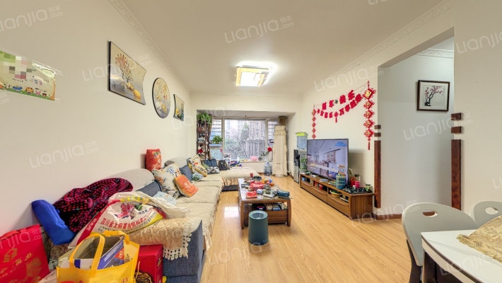 四季映像二手房实景图