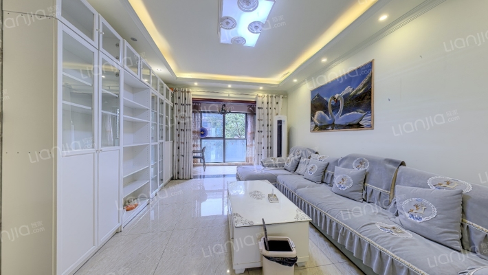 三利麓山城翠薇谷二手房实景图