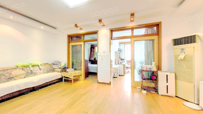 矿山家属院二手房实景图