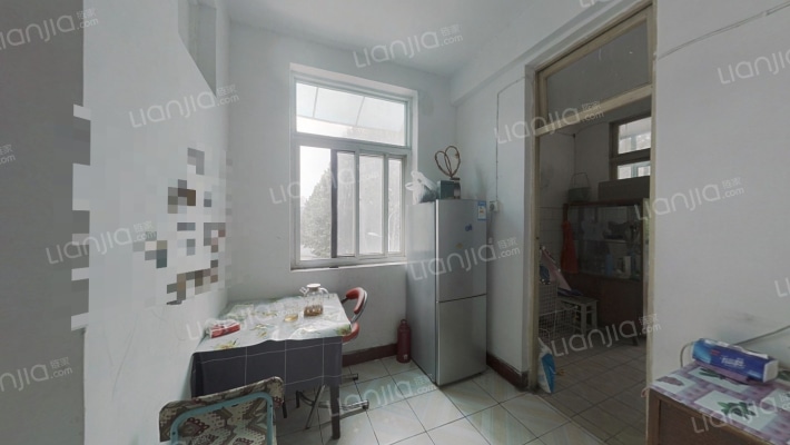 加油站小区二手房实景图