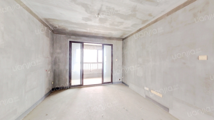 万达临湖苑C区二手房实景图