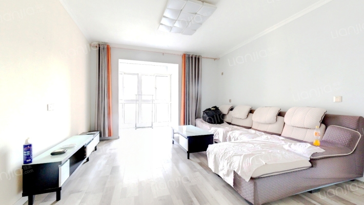 易道郡玫瑰公馆二期二手房实景图