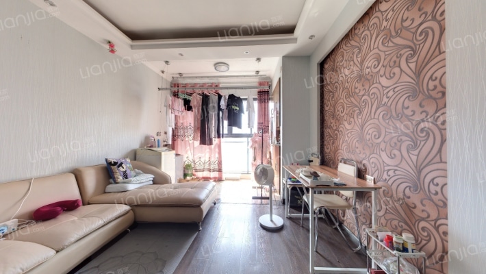 人信汇一期二手房实景图