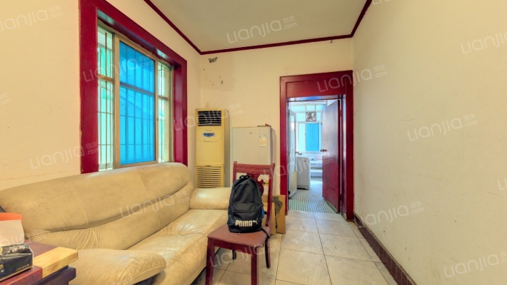 人兴支路二手房实景图