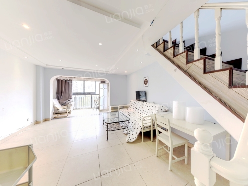 整租·远大都市风景五期 2室2厅 跃层 东南