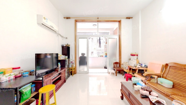 田贝四路83号二手房实景图