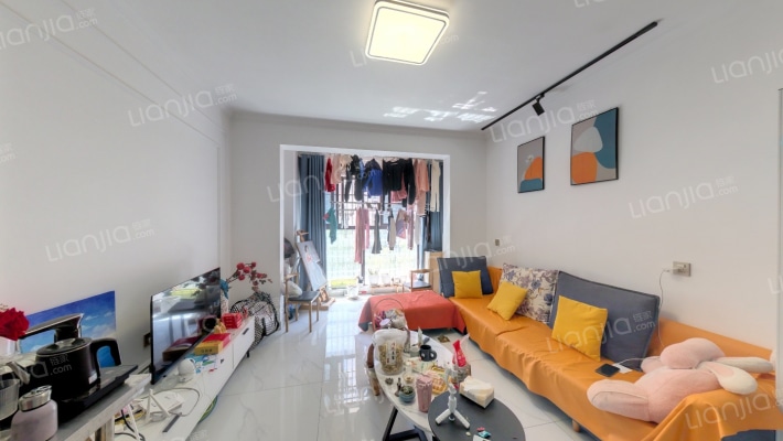 滨江雅苑二手房实景图