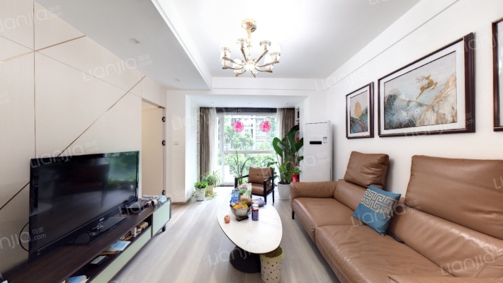 南城都汇汇彩园二手房实景图