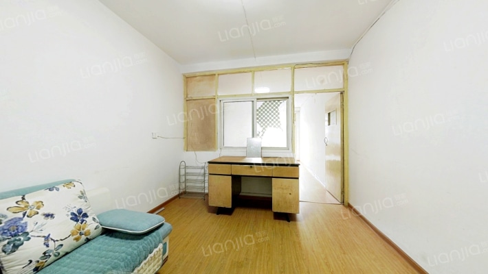 贸易楼二手房实景图