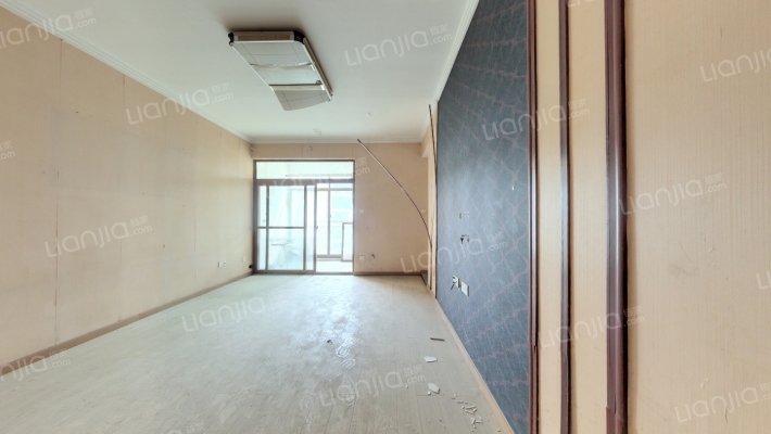 长江明珠二手房实景图