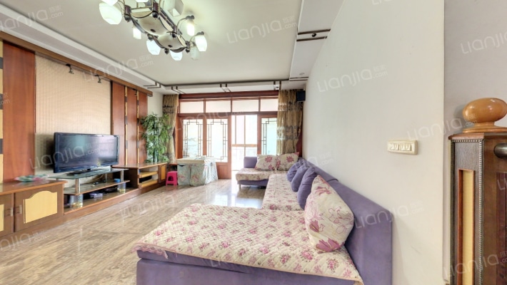 雅旭园南区二手房实景图