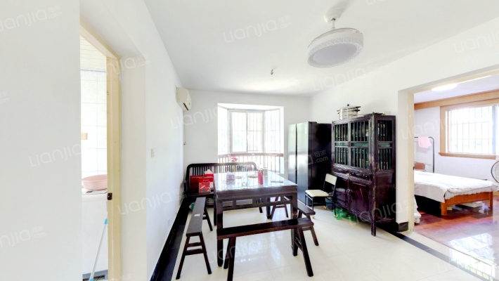 周康四村二手房实景图