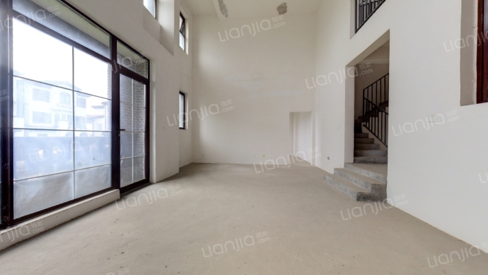 安菲娅岛二手房实景图