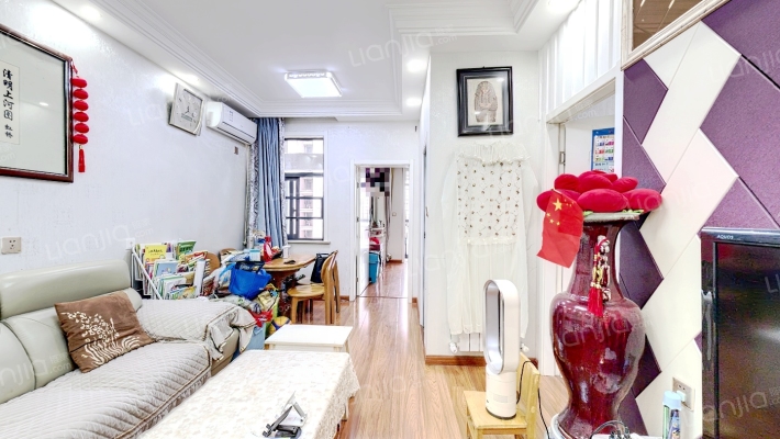 未来城二手房实景图