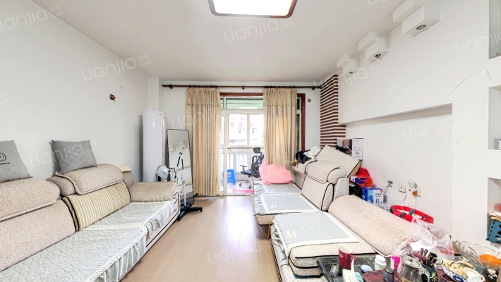 雨桐苑二手房实景图