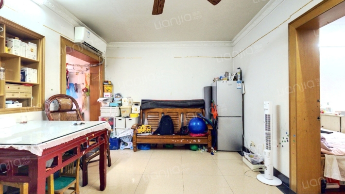 聚龙家园二手房实景图