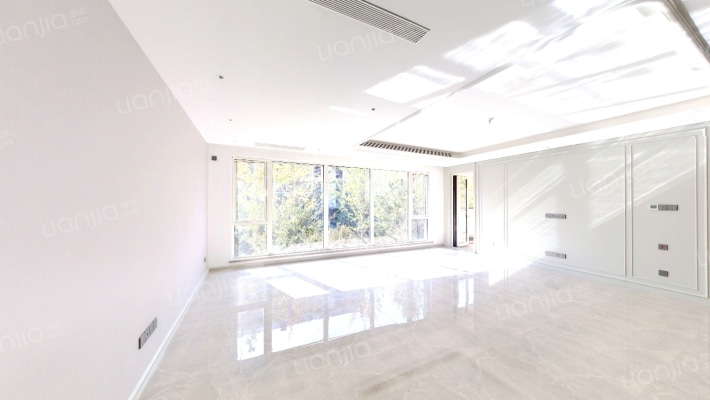 鸿园银杏苑二手房实景图