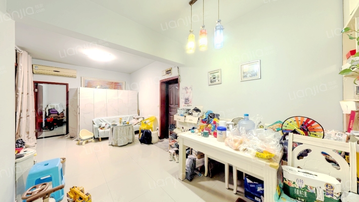 烟雨堡二手房实景图