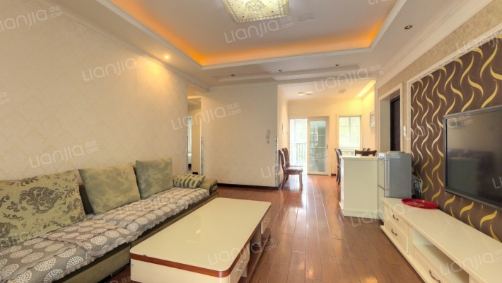 青城外滩二手房实景图