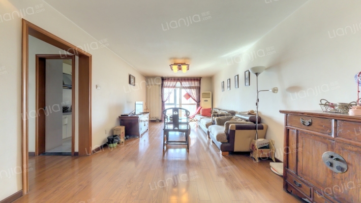 金隅丽港城二手房实景图