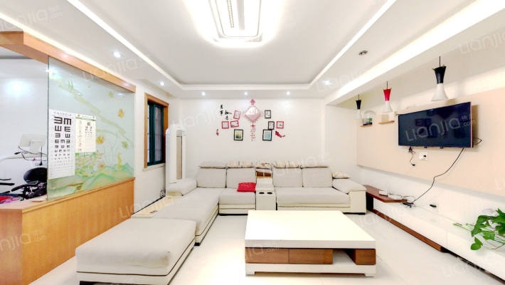 春晓华园二手房实景图