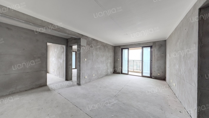 藏龙御景2期二手房实景图