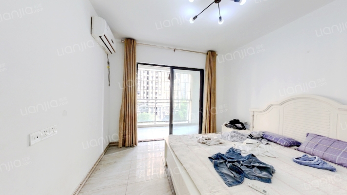 岳峰新城二区二手房实景图