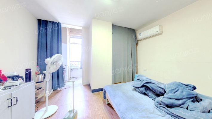 憬天国际名座二手房实景图