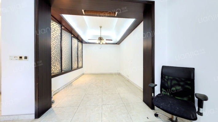 中大九里德(别墅)二手房实景图