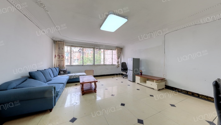 阳光小区二手房实景图