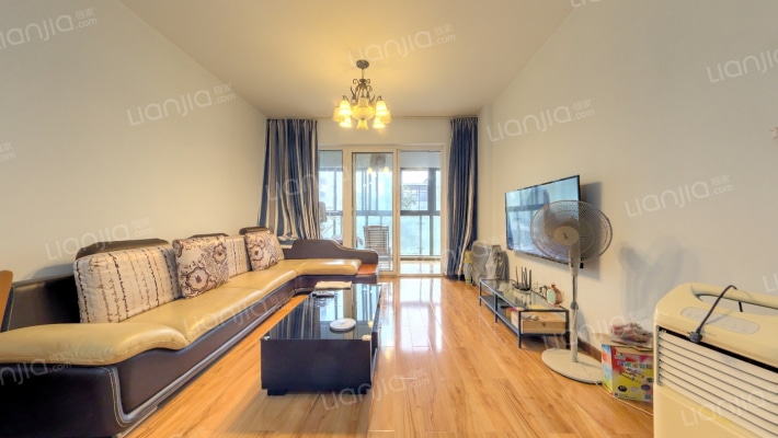 铂金时代二手房实景图