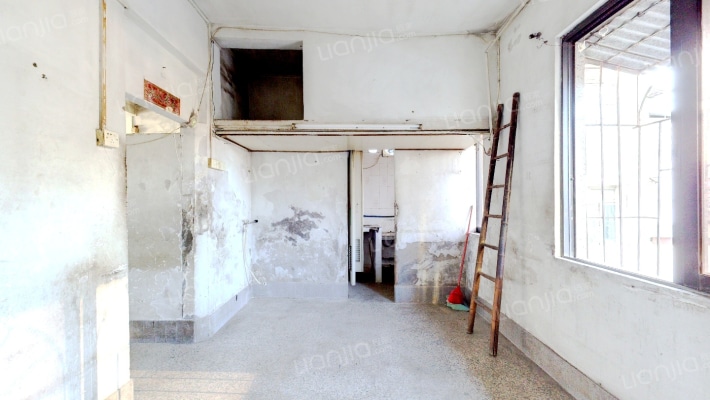 南华中路二手房实景图