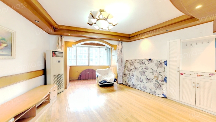 宝山八村二手房实景图