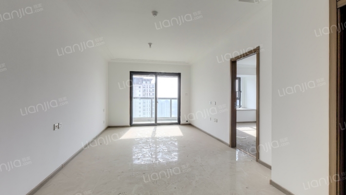 中建滨水苑二手房实景图