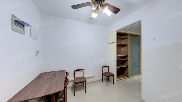 塘栖栖里东苑二手房实景图